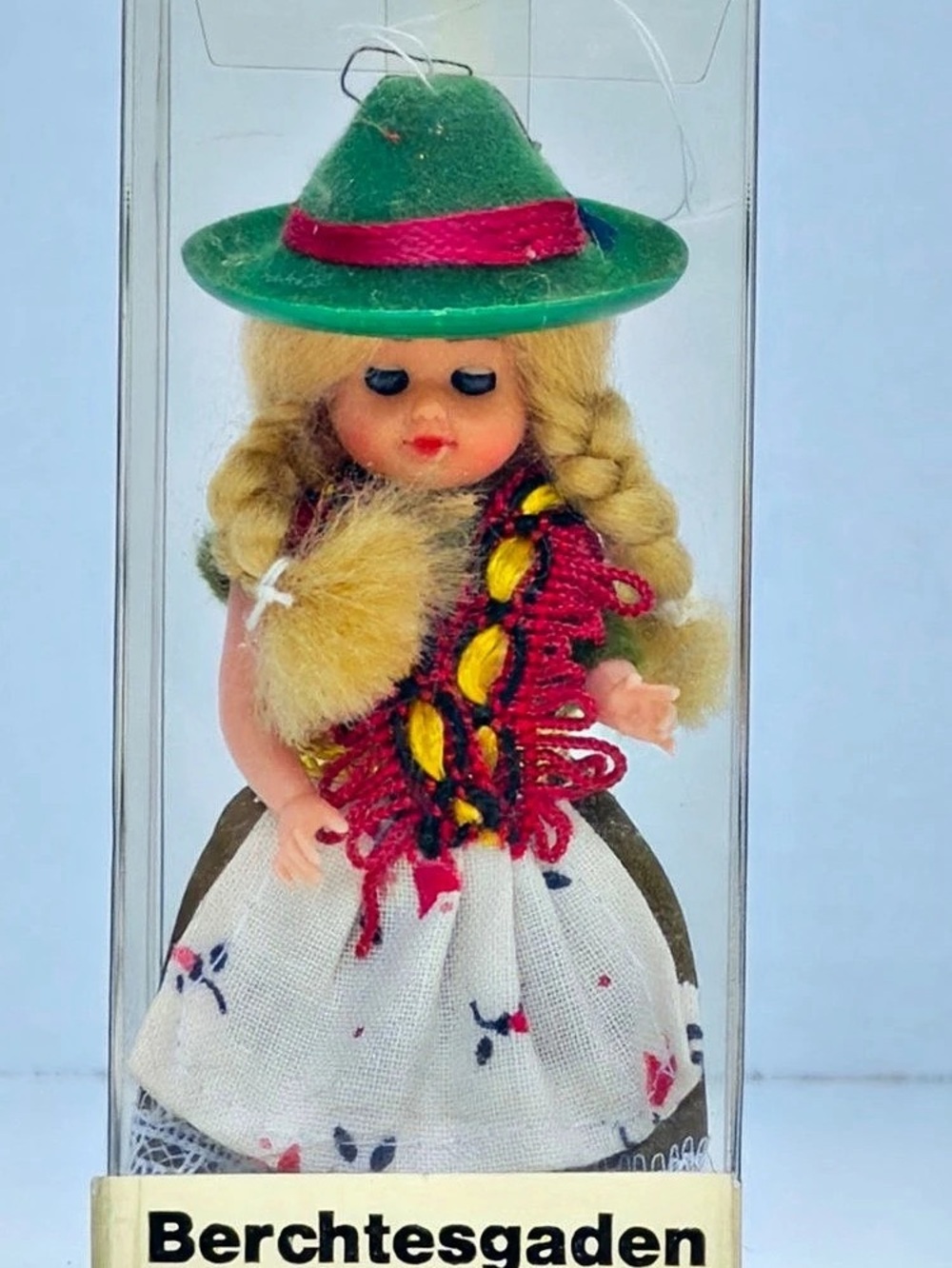 Berchtesgaden souvenir doll in Green & White